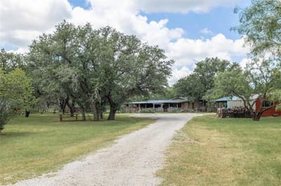 601 Country Oaks Lane, Brownwood TX 76801