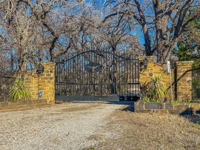 5979 Fm 1830, Argyle TX 76226 - Photo 2