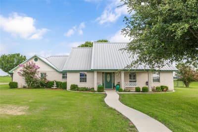 8430 Highway 16, De Leon TX 76444 - Photo 2