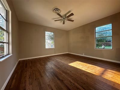 400 E Liberty Street, Pilot Point TX 76258 - Photo 2