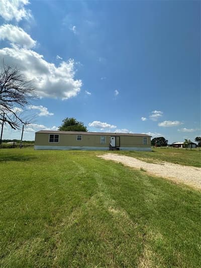 559 Quillian Trace, Gholson TX 76705