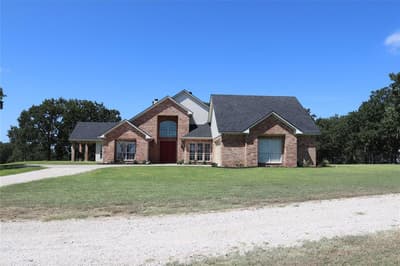2642 Huddleston, Sunset TX 76270 - Photo 3