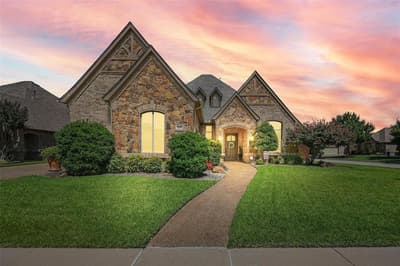 8000 Long Trail Drive, North Richland Hills TX 76182