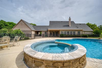 500 Navajo Court, Runaway Bay TX 76426