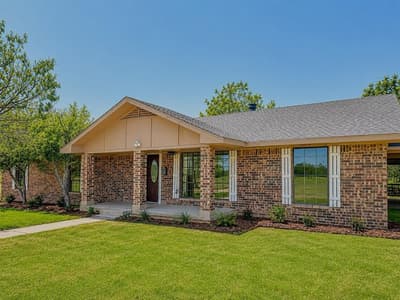 150 Sandlin Court, Springtown TX 76082