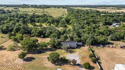 150 Sandlin Court, Springtown TX 76082 - Photo 5