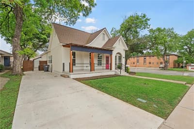 1801 S 8th Street, Waco TX 76706 - Photo 2