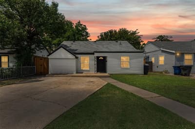 2327 Brookfield Avenue, Dallas TX 75235 - Photo 2