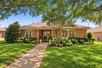 1414 Chapel Hill Drive, Waco TX 76712 - Photo 2