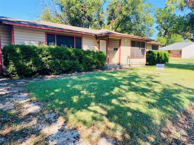 413 Shaw Street, Cleburne TX 76033