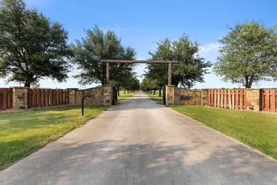 777 Stiles Road, Whitesboro TX 76273 - Photo 3