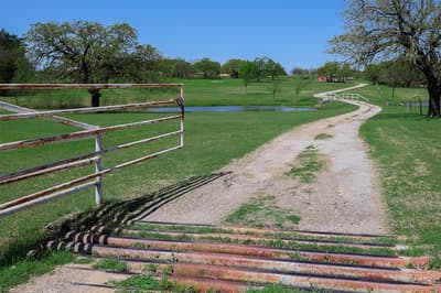 4425 County Road 711, Cleburne TX 76031
