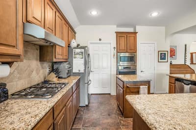 2932 Saddle Creek Drive, Fort Worth TX 76177 - Photo 3