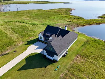415 Sailview Court, Honey Grove TX 75446 - Photo 4
