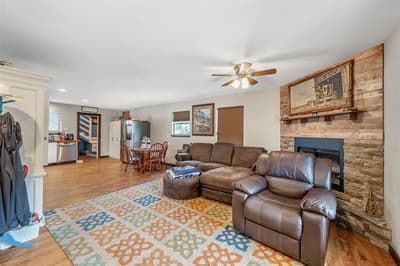 1674 Van Zandt County Road 1514, Grand Saline TX 75140