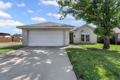 7301 Wagonwheel Road, Fort Worth TX 76133 - Photo 4