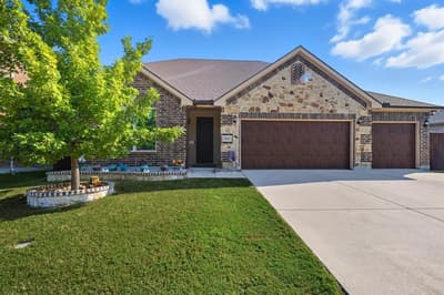 2121 Loreto Drive, Fort Worth TX 76177