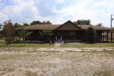 2306 County Road 4145, Bonham TX 75418