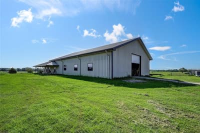 808 W Line Road, Whitesboro TX 76273 - Photo 5