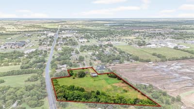 102 N 9th Street, Gunter TX 75058