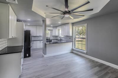 768 ELMWOOD Drive, Woodway TX 76712