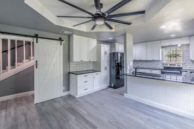 768 ELMWOOD Drive, Woodway TX 76712 - Photo 5