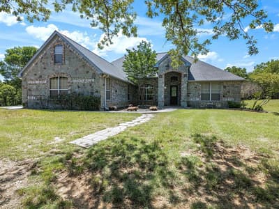 600 County Road 1790, Sunset TX 76270
