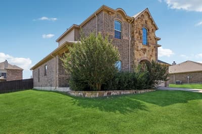 1506 Oak Park Lane, Cedar Hill TX 75104 - Photo 3