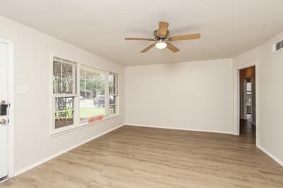1823 Houghton Road, Dallas TX 75217 - Photo 4