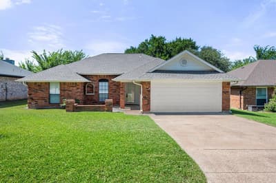 7508 Jamie Renee Lane, North Richland Hills TX 76182
