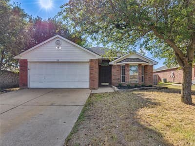 112 Kensington Court, Rhome TX 76078
