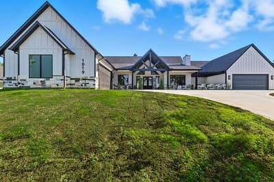 1019 Glenoaks Drive, Weatherford TX 76088