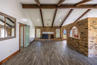 640 Ivy Ann Drive, Woodway TX 76712 - Photo 4