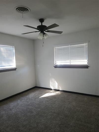 5209 Stonewall Street, Greenville TX 75402 - Photo 3