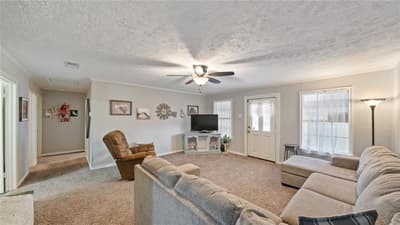 14260 N 3rd, Scurry TX 75158