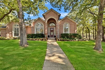 7308 Wooded Acres Trail, Mansfield TX 76063