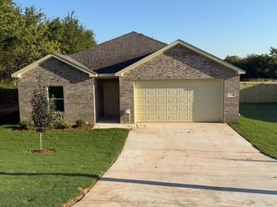 313 Garland Road, Bells TX 75414