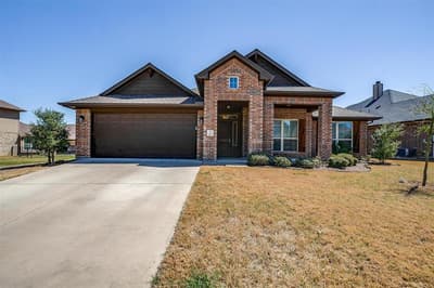 1023 Saint Andrews Drive, Burleson TX 76028