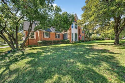 141 River Hills Drive, Denison TX 75020