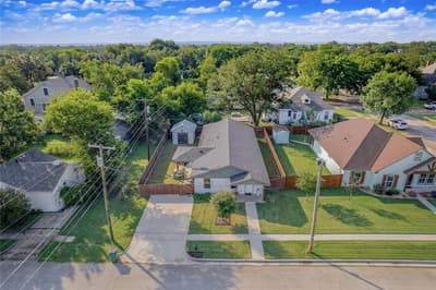 614 W 3rd Street, McGregor TX 76657 - Photo 3