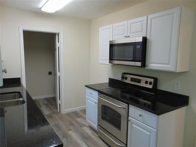 2516 Fatima Avenue, Dallas TX 75241 - Photo 4