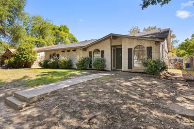 6402 Casa Vista Drive, Garland TX 75043 - Photo 4