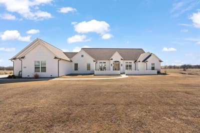 6305 Sage Creek Drive, Godley TX 76044 - Photo 2