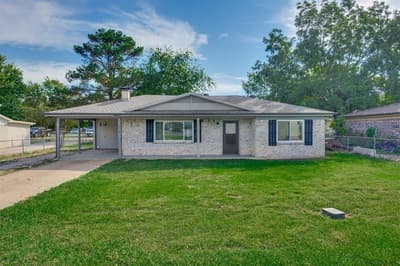 130 Wright Drive, Blossom TX 75416