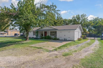 503 S Houston Street, Edgewood TX 75117