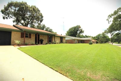 818 E Clinton, Athens TX 75751 - Photo 2