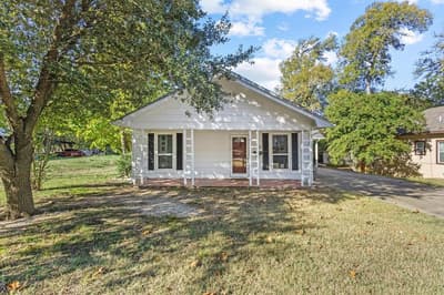 904 S Gribble Street, Sherman TX 75090 - Photo 2