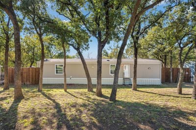 1107 Maple Drive, Bartonville TX 76226