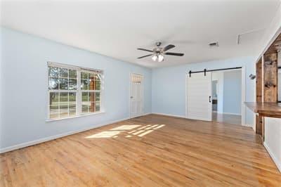 505 E Walcott Avenue, Comanche TX 76442 - Photo 5
