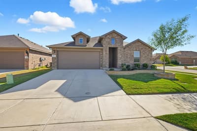 633 Captree Lane, Fort Worth TX 76131 - Photo 3